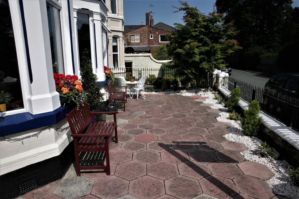 Hamilton Court Hotel Chester Extérieur photo