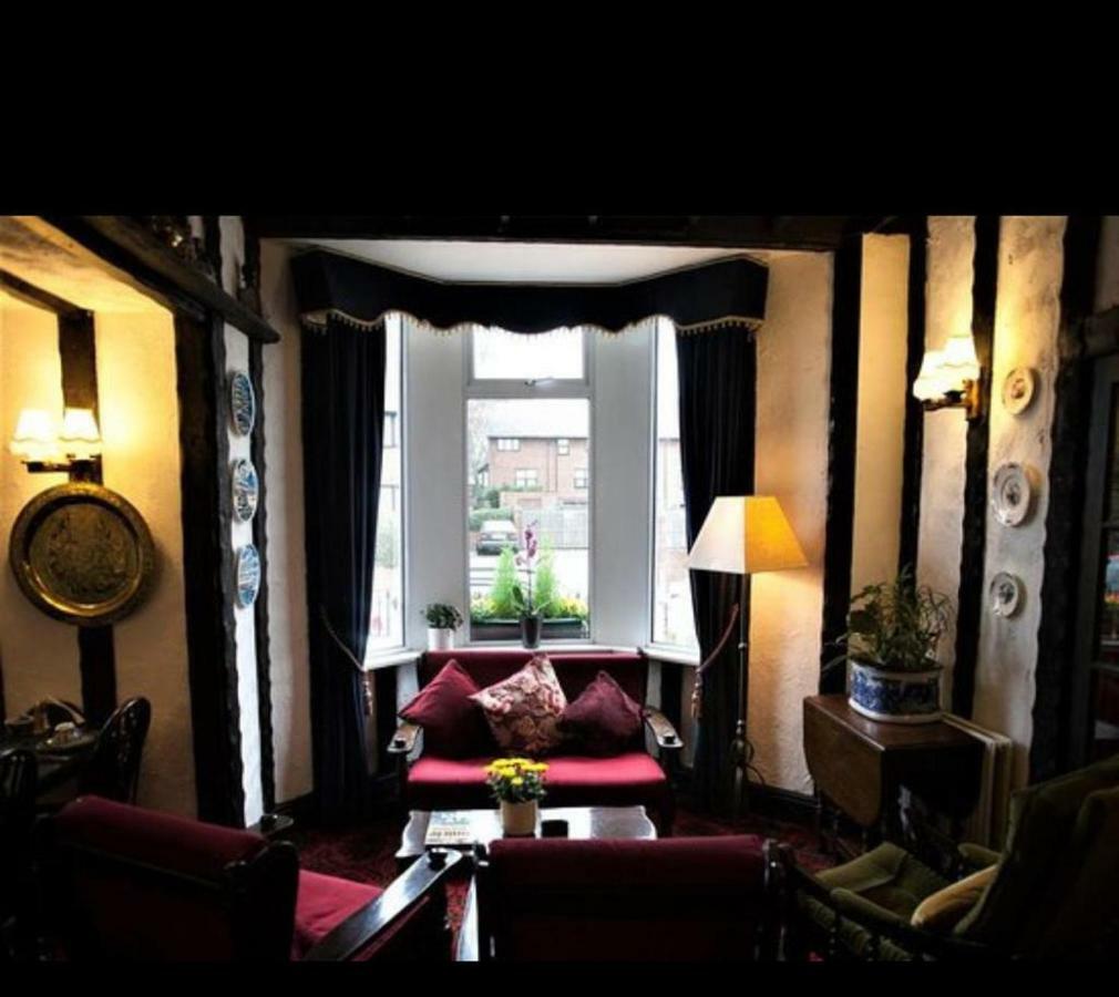 Hamilton Court Hotel Chester Extérieur photo